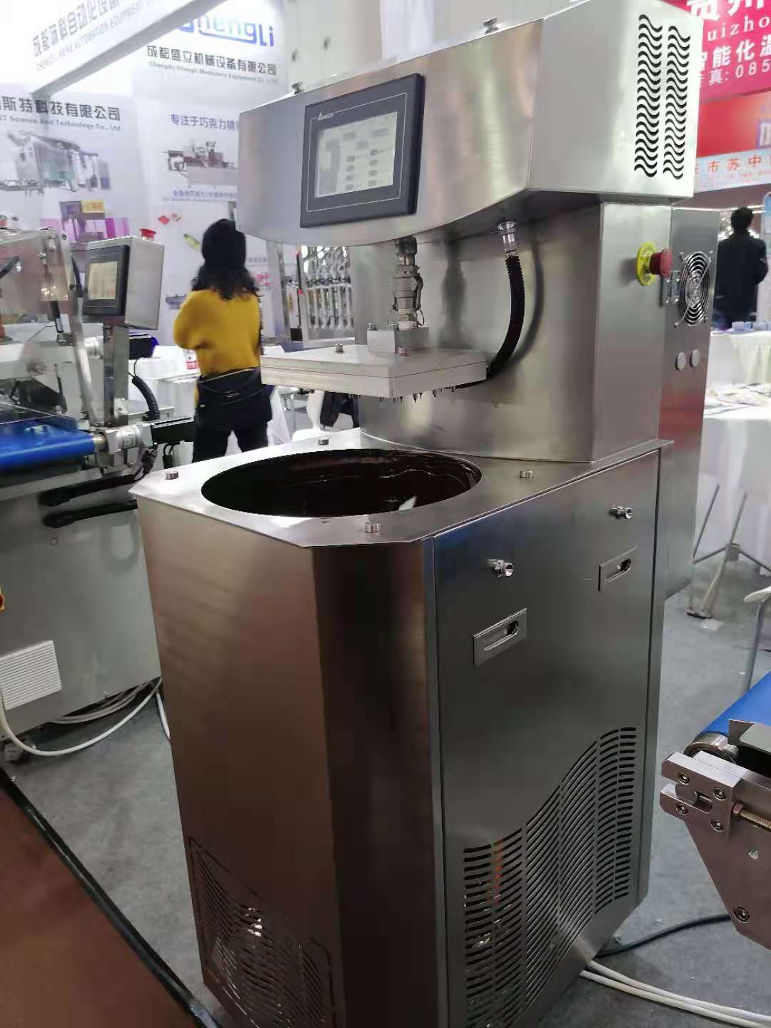 chocolate tempering machine